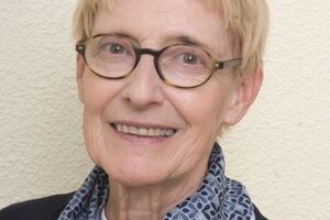 Dossier e.bautier%c2%aemira naja