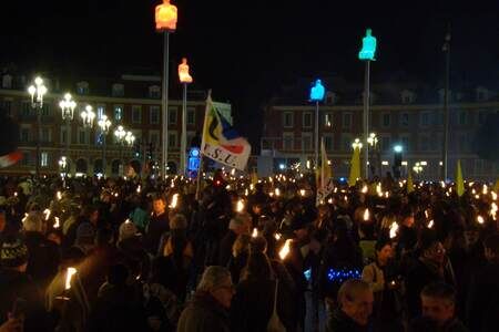 Banni%c3%a8re%20retraite%20flambeaux